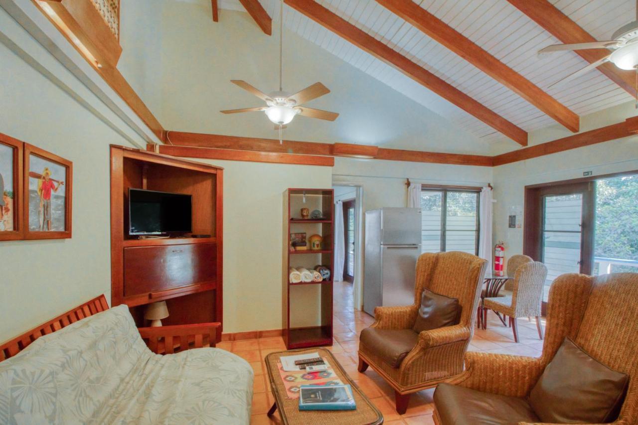 Condo #27 @ Beachside Villas Dangriga Εξωτερικό φωτογραφία