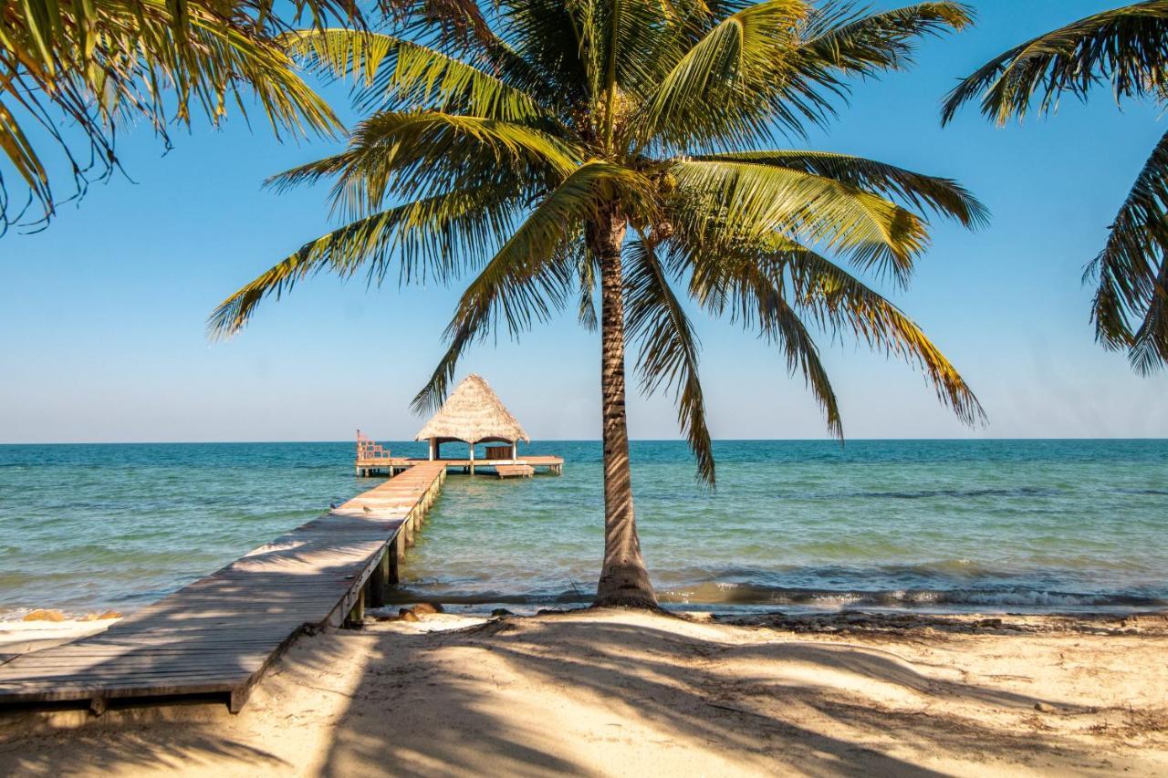 Condo #27 @ Beachside Villas Dangriga Εξωτερικό φωτογραφία